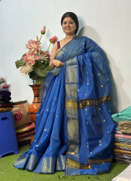 Handloom Maheswari Saree with Blouse Piece